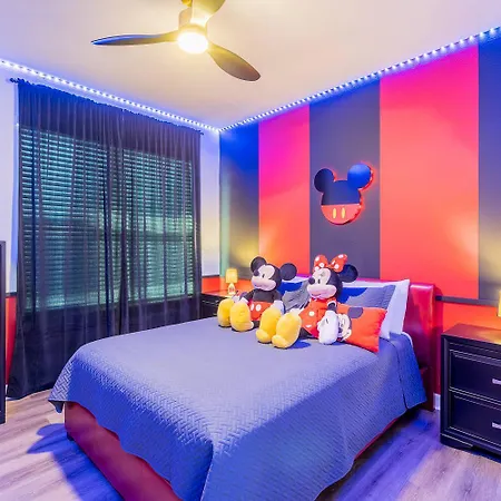 Themed House At Champions Gate Wpvt Poolspa